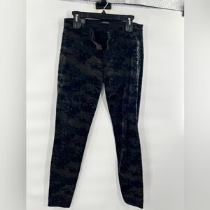 J. Brand super skinny olive camp velvet size 31